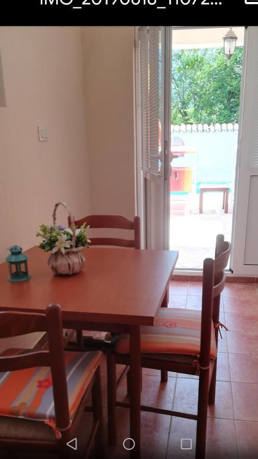 Apartmani Mihailovic Μπούντβα Δωμάτιο φωτογραφία